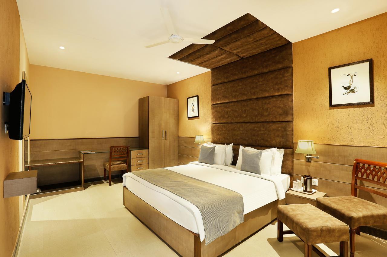 The Manor Bareilly By Leisure Hotels מראה חיצוני תמונה